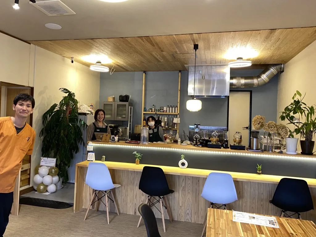 café mirai 看板
